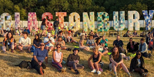 Looking for Jobs at UK Music Festivals? | Volunteer With Festaff