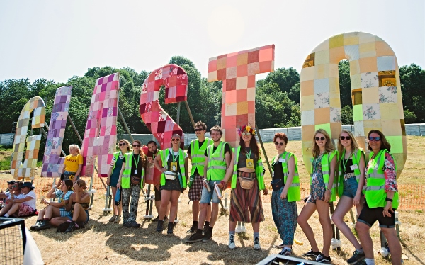 glastonbury-sign-2019.jpg